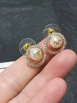 CHANEL Earrings E020260228012649