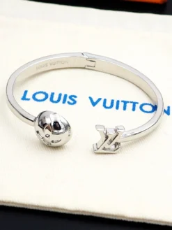 LV Bracelets E520260228015349