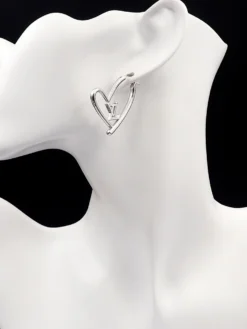 Alternative view of LV Earrings D520260228014649