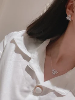 Alternative view of VCA Necklaces A6520260228007779