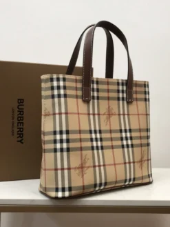 Alternative view of BBR Clutches & Evening 29x27x10cm D00202604010025159