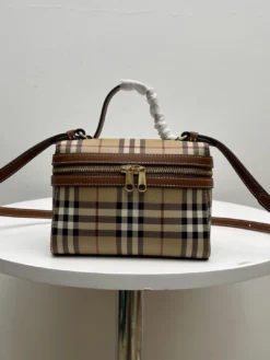 BBR Top-Handle & Tote 19.5x8x15cm D80202604010011179