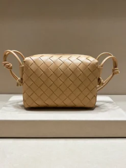 Alternative view of BOTTEGA VENETA Top-Handle & Tote 6cm E50202604010047199