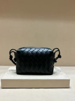 Alternative view of BOTTEGA VENETA Top-Handle & Tote 6cm E50202604010054199