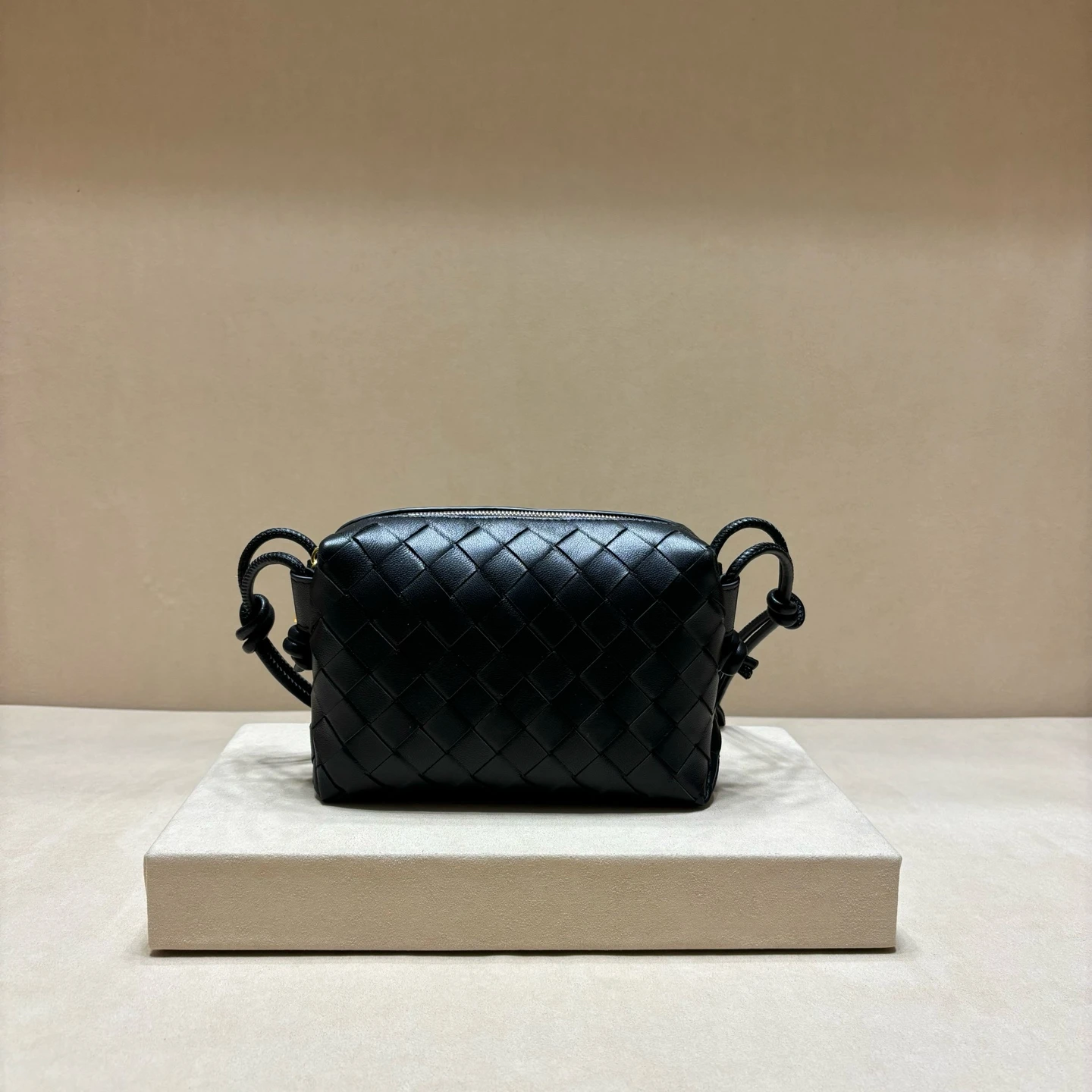 BOTTEGA VENETA Top-Handle & Tote 6cm E50202604010054199 - Image 2