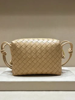 BOTTEGA VENETA Top-Handle & Tote 8cm F50202604010059229