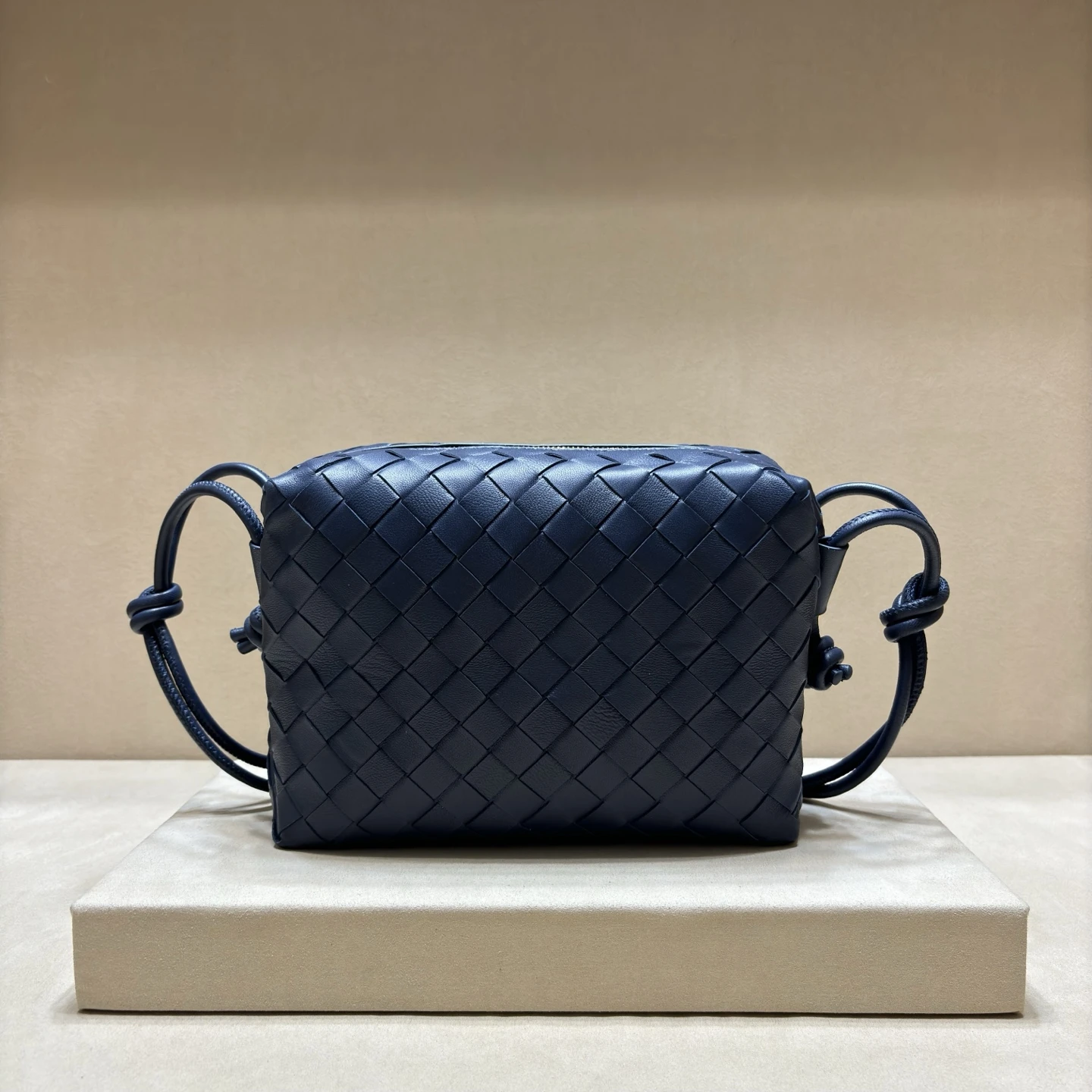 BOTTEGA VENETA Top-Handle & Tote 8cm F50202604010060229