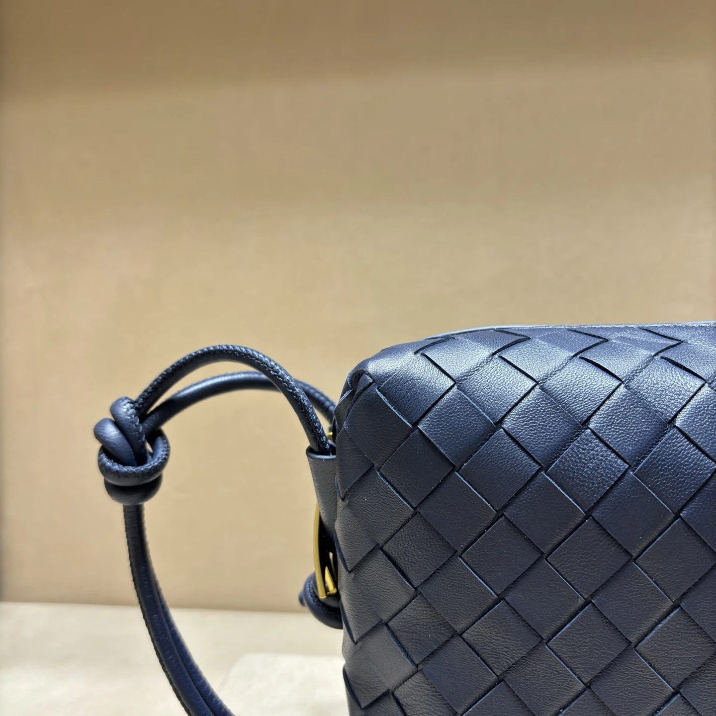 BOTTEGA VENETA Top-Handle & Tote 8cm F50202604010060229 - Image 4