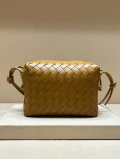 Alternative view of BOTTEGA VENETA Top-Handle & Tote 8cm F50202604010061229