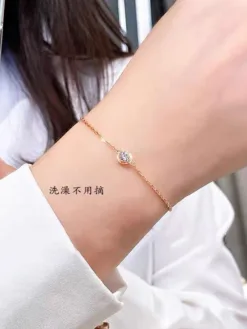 Alternative view of CARTIER Bracelets E320260401011749
