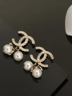 Alternative view of CHANEL Earrings E020260401063149