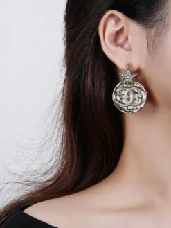 Alternative view of CHANEL Earrings E520260401059949