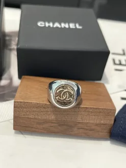 CHANEL Rings I520260401060359