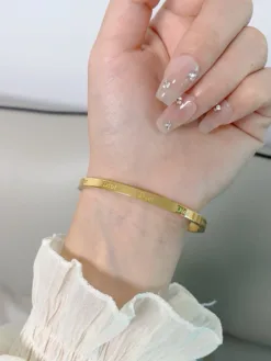 DIOR Bracelets E020260401040349