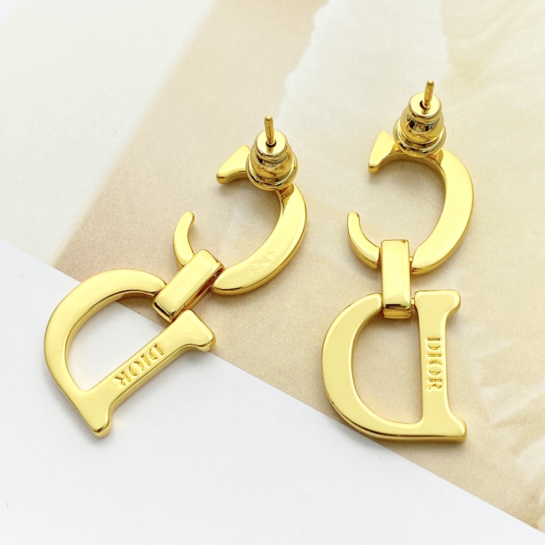 DIOR Earrings F020260401043649 - Image 3