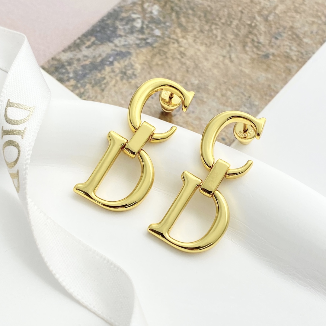 DIOR Earrings F020260401043649 - Image 4