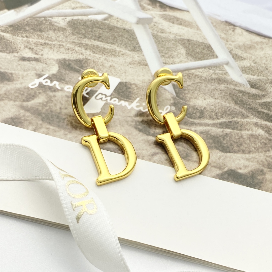 DIOR Earrings F020260401043649 - Image 5