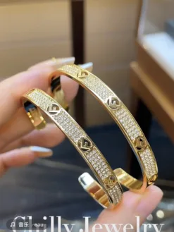FENDI Bracelets A0520260401029669