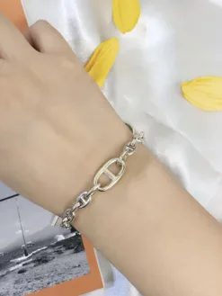 Alternative view of HERMES Bracelets F320260401010749