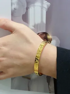 Alternative view of LV Bracelets E020260401040249