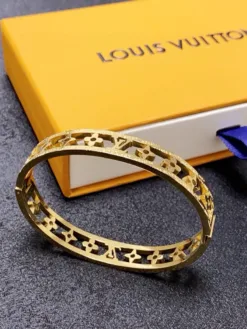 LV Bracelets E520260401061449