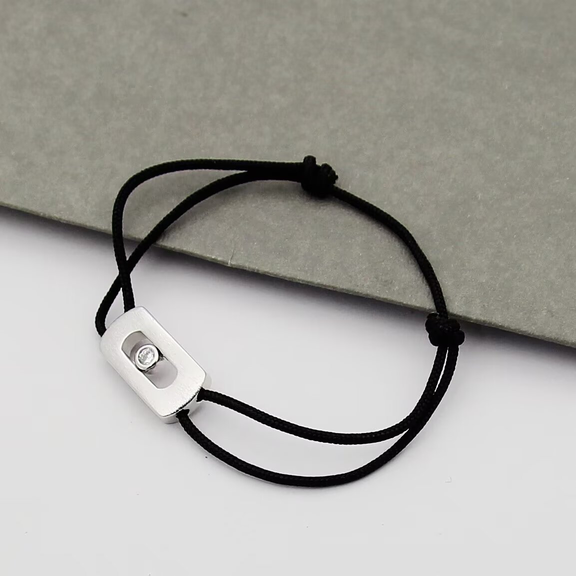 Uncategorized Bracelets D520260401046649 - Image 9