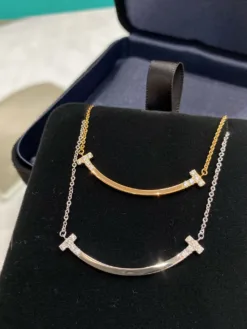 Alternative view of Uncategorized Necklaces E820260401062549