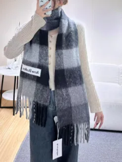 ACNE STUDIOS Scarves A4020260504702579