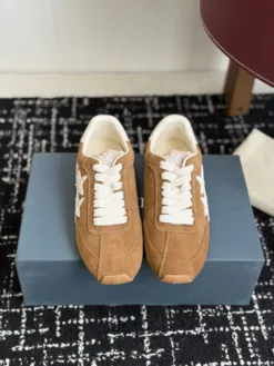 AMI Sneakers EU35-40 C10202605032608129