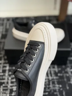 Alternative view of ANN DEMEULEMEESTER Sneakers EU35-40 C09202605031903129