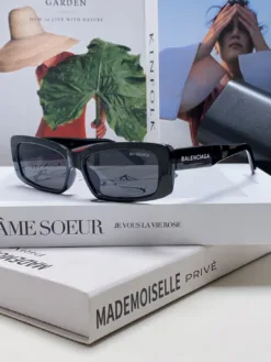 BALENCIAGA Glasses & Sunglasses G020260504358359