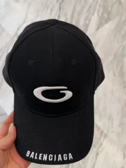 BALENCIAGA Hats & Caps D320260503670349