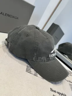 Alternative view of BALENCIAGA Hats & Caps D520260503408649