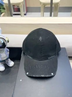 BALENCIAGA Hats & Caps D520260503474149