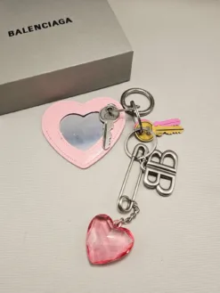 BALENCIAGA Keyrings & Chains A3020260503283469