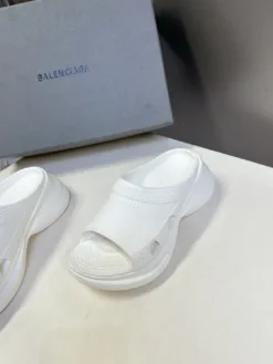 Alternative view of BALENCIAGA Sandals & Slides EU35-44 B20202605033129109