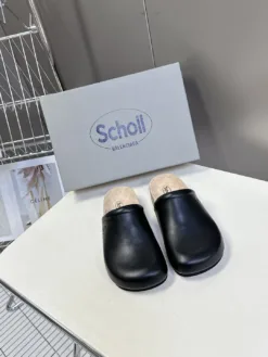BALENCIAGA Sandals & Slides EU35-44 B90202605033122129