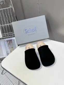 BALENCIAGA Sandals & Slides EU35-44 B90202605033124129