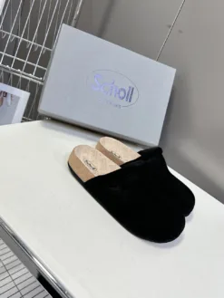 Alternative view of BALENCIAGA Sandals & Slides EU35-44 B90202605033124129