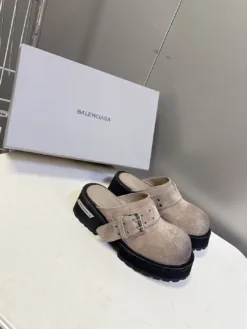 Alternative view of BALENCIAGA Sandals & Slides EU35-45 C20202605033116139