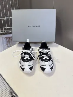 BALENCIAGA Sneakers EU35-45 C10202605031380129