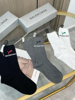 Alternative view of BALENCIAGA Socks F520260503077449