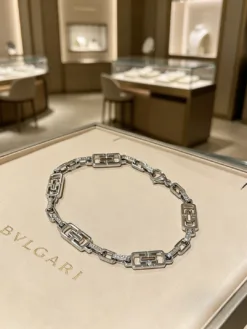 BOTTEGA VENETA Bracelets I520260504010859