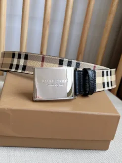 BURBERRY Belts Unisex A8020260504046489