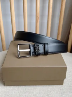 BURBERRY Belts Women A8020260504048289
