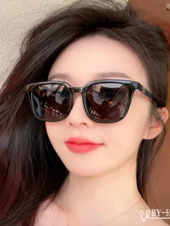 BURBERRY Glasses & Sunglasses F520260504373349