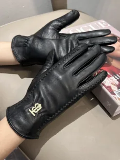Alternative view of BURBERRY Gloves A1520260503391269