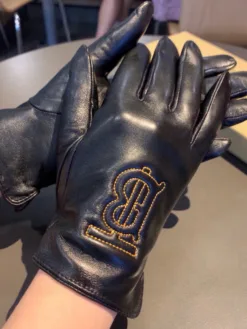 Alternative view of BURBERRY Gloves G520260503631759