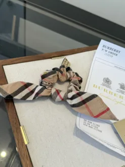 BURBERRY Hair Accessories D520260503044549