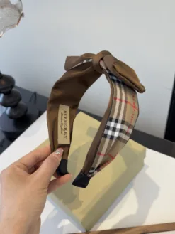 BURBERRY Hair Accessories D520260503044649